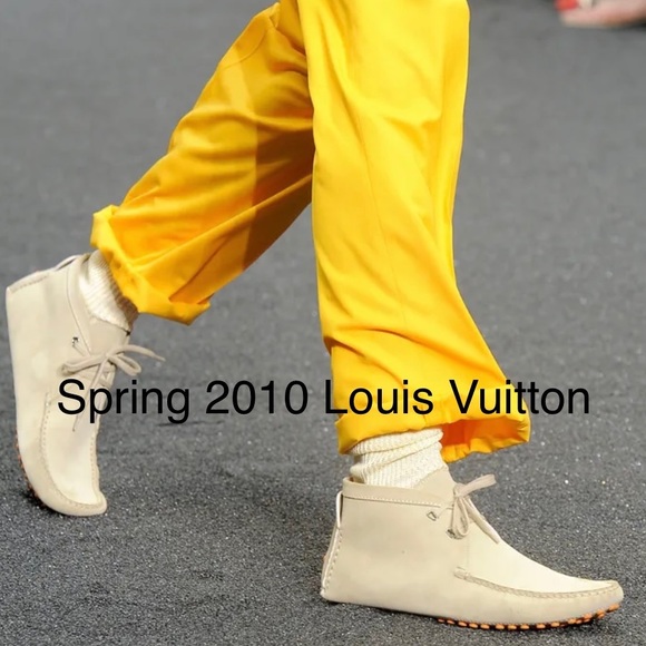 Authentic Louis Vuitton Chukka boot with Orange Logo Driving Sole Men’s 9 - Picture 3 of 16